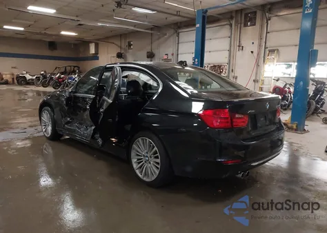 2013 BMW 328I xDrive z USA, uszkodzony, nr VIN WBA3B3C51DJ812226